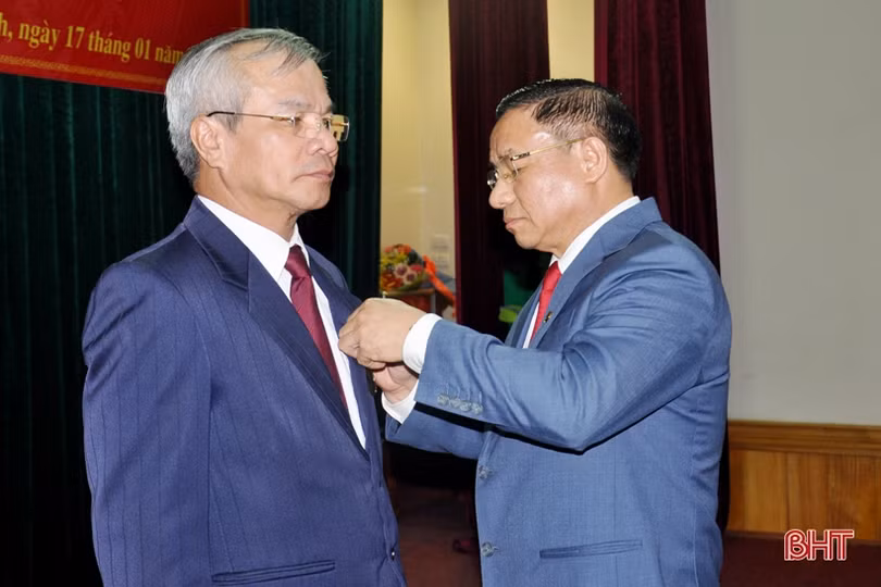 Cả hệ thống chính trị Hà Tĩnh tập trung dồn sức cho công tác xây dựng Đảng