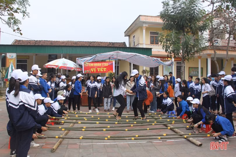 “Since 1967 - Vị Tết” thu hút 1.300 học sinh Hà Tĩnh tham gia