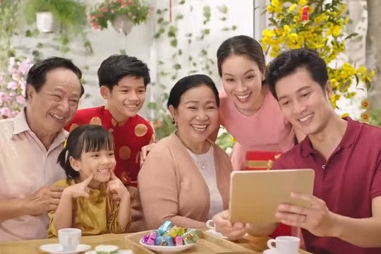 Tết nội hay tết ngoại?
