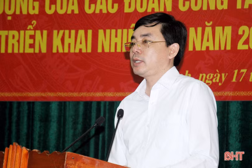 Cả hệ thống chính trị Hà Tĩnh tập trung dồn sức cho công tác xây dựng Đảng