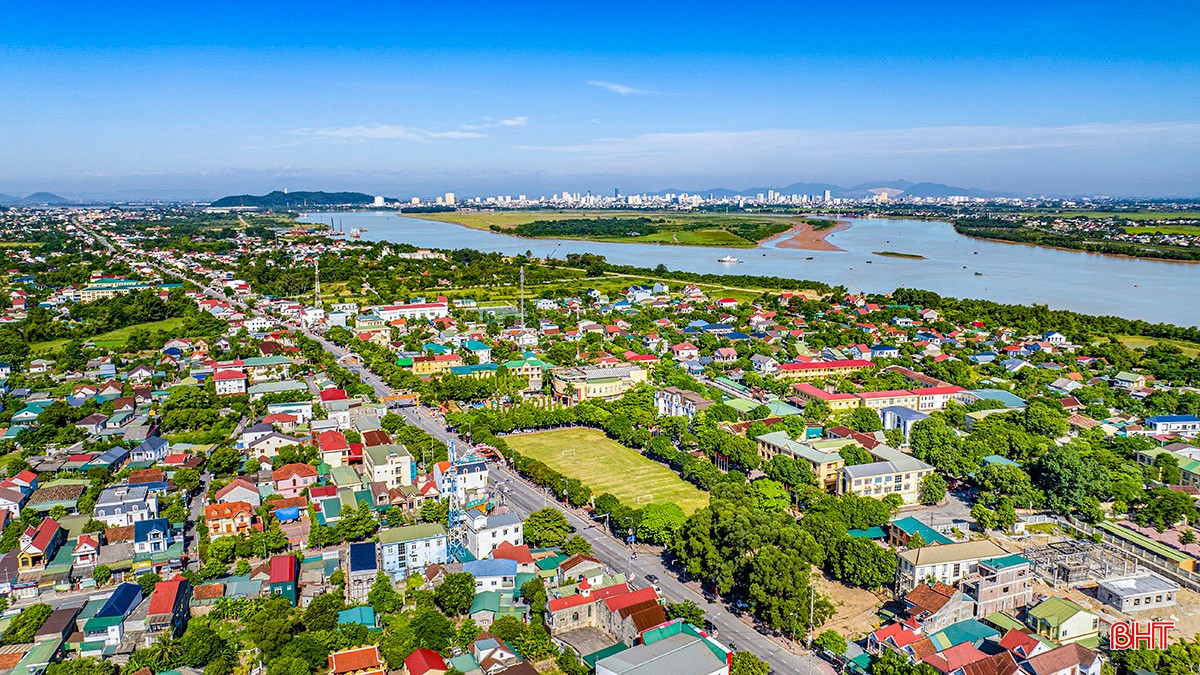 Trung tâm xã Tiên Điền hôm nay. Ảnh Đậu Hà bqbht_br_a6.jpg