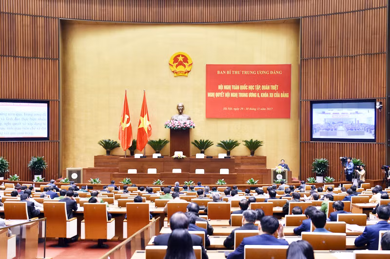 xay dung he thong chinh tri tinh gon hoat dong hieu luc hieu qua