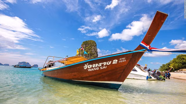 10 phuong tien van chuyen du lich doc dao khap the gioi