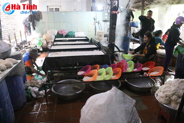 video co so san xuat bun gay o nhiem hang chuc ho dan keu cuu