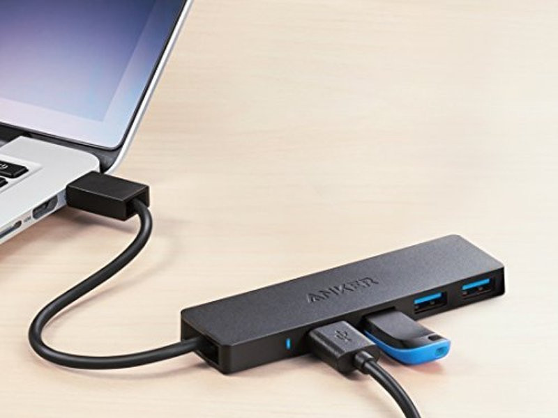 10 phu kien cong nghe gia re khong the khong co