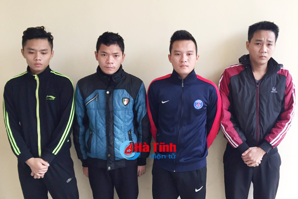 khoi to nhan vien khach san co y gay thuong tich