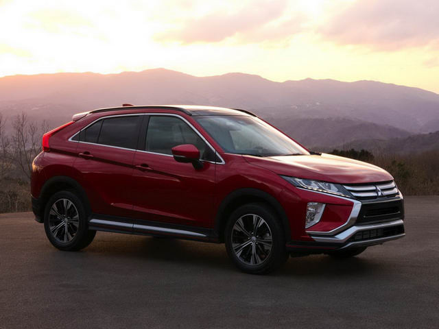 mitsubishi eclipse cross co gia tu 530 trieu dong