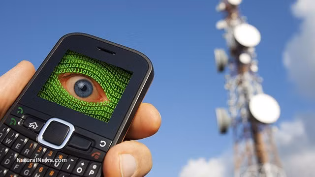 canh sat my bi mat theo doi nguoi dan bang thiet bi dac dung