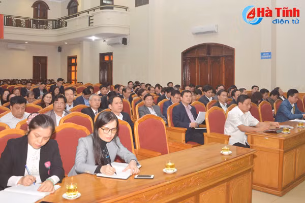 quyet tam cao nhat hanh dong quyet liet de dua nghi quyet trung uong 6 vao cuoc song