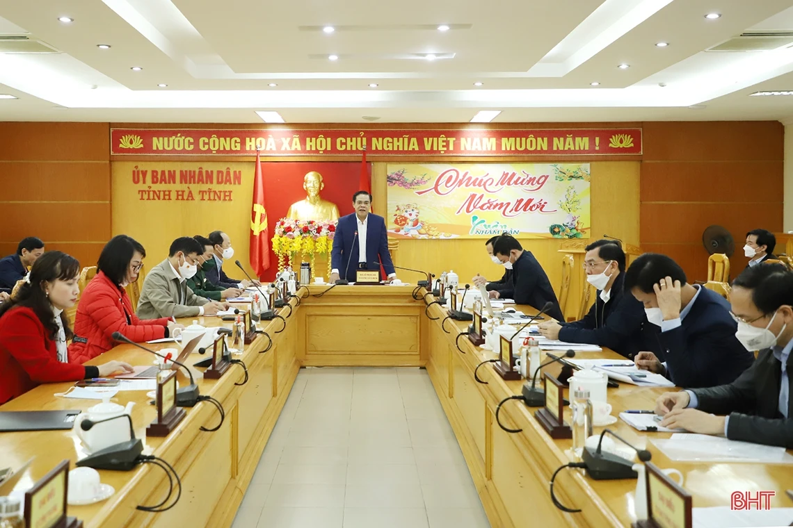 Chủ tịch UBND tỉnh Hà Tĩnh: Tập trung cao nhiệm vụ phát triển kinh tế - xã hội ngay từ tháng đầu năm