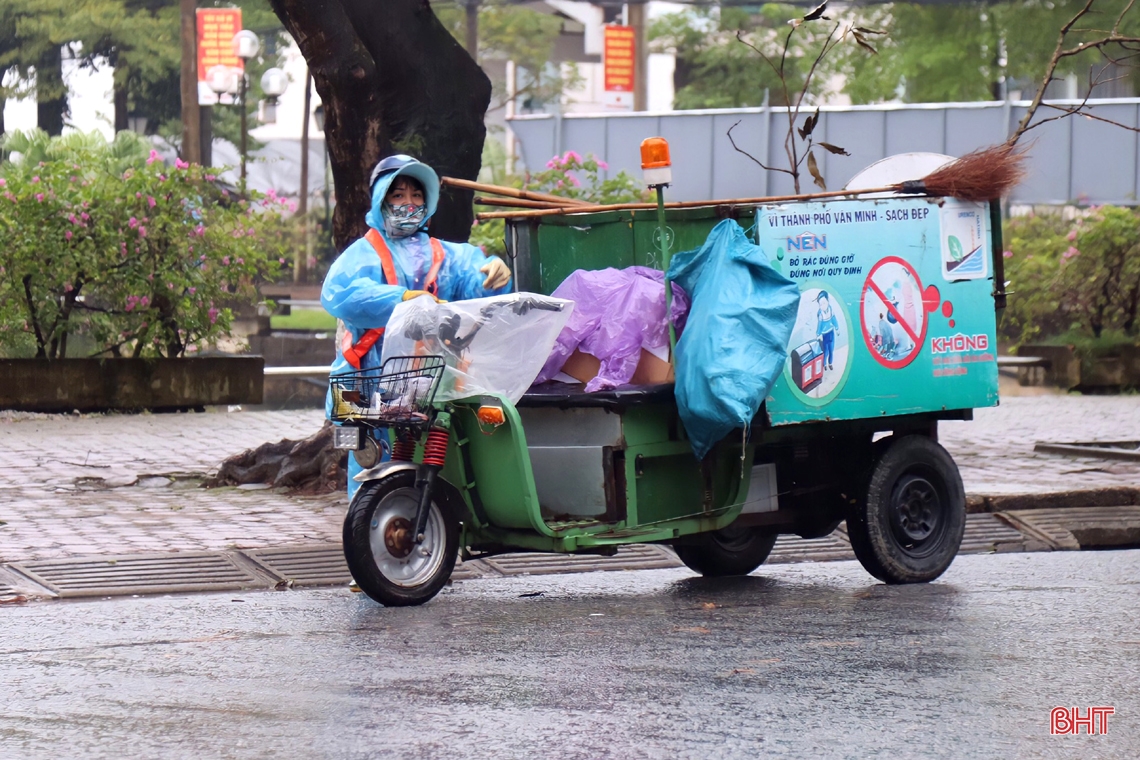 Người dân Hà Tĩnh đón gió lạnh đầu mùa