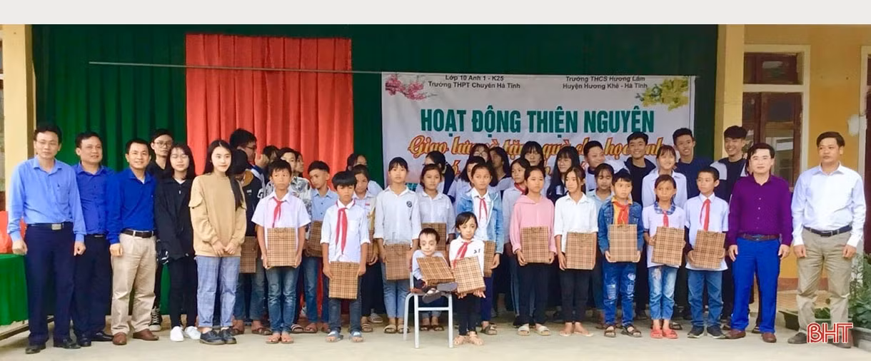 Hành trình chinh phục giấc mơ du học Mỹ của 2 nữ sinh Hà Tĩnh