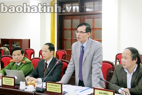 Phó Chủ tịch Thường trực UBND tỉnh Trần Minh Kỳ đề nghị Bộ GTVT hỗ trợ về kinh phí để mua sắm trang thiết bị cho Trạm cân quá tải lưu động