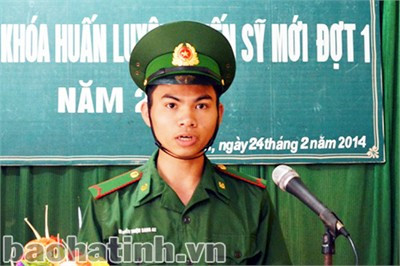 Chiến sỹ mới hứa quyết tâm hoàn thành xuất sắc nhiệm vụ khóa huấn luyện