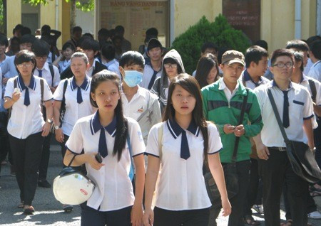 Thí sinh thi tốt nghiệp THPT năm 2013.