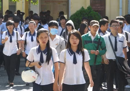 Thí sinh thi tốt nghiệp THPT năm 2013.