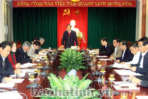 Bí thư Tỉnh ủy Nguyễn Thanh Bình: Song song với việc đẩy nhanh tiến độ các dự án trọng điểm, cần đồng thời triển khai đồng bộ 5 đề án, kế hoạch đảm bảo phát triển kinh tế nhanh, an toàn, bền vững