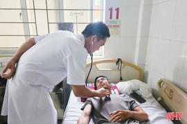 Cảnh báo gia tăng đột quỵ trong mùa nắng nóng, đặc biệt ở người trẻ
