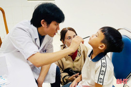 Chỉ định phẫu thuật cho 72 trẻ em bị tim bẩm sinh và các khuyết tật