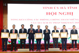Đề cao vai trò, trách nhiệm của người đứng đầu trong phòng, chống tham nhũng, lãng phí, tiêu cực