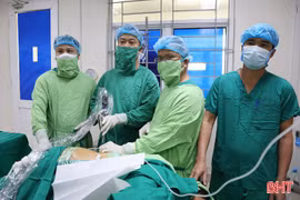 Tán sỏi bằng laser công suất cao: Giảm xâm lấn, rút ngắn thời gian hồi phục