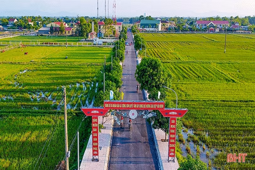 Người dân xã nông thôn mới kiểu mẫu ở Hà Tĩnh thu nhập 54 triệu đồng/năm