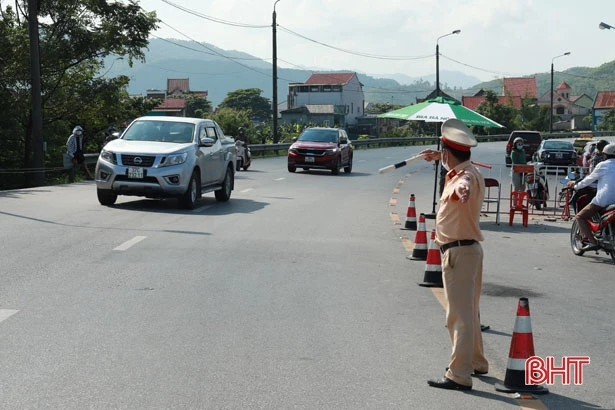 Hà Tĩnh thực hiện linh hoạt, đồng bộ giải pháp phòng chống dịch theo Nghị quyết của Chính phủ