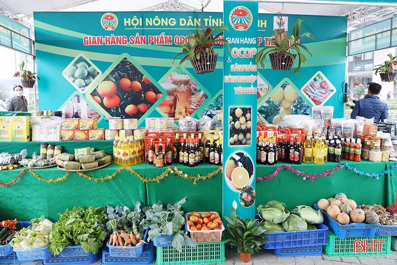 Sẵn sàng khai mạc Hội chợ sản phẩm OCOP và đặc sản Hà Tĩnh