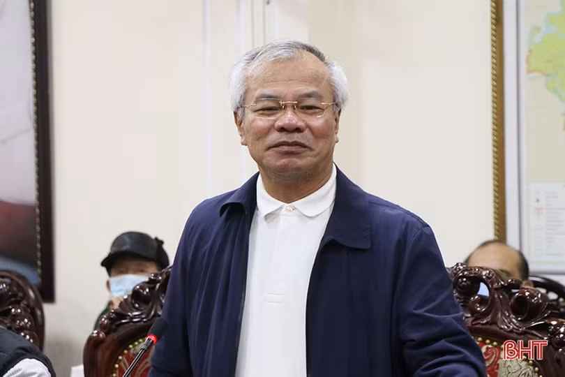 TP Hà Tĩnh gặp mặt lãnh đạo tỉnh và thành phố qua các thời kỳ