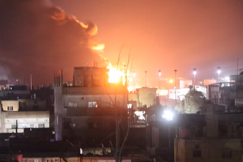 IS tấn công nhà tù, gần 80 người chết