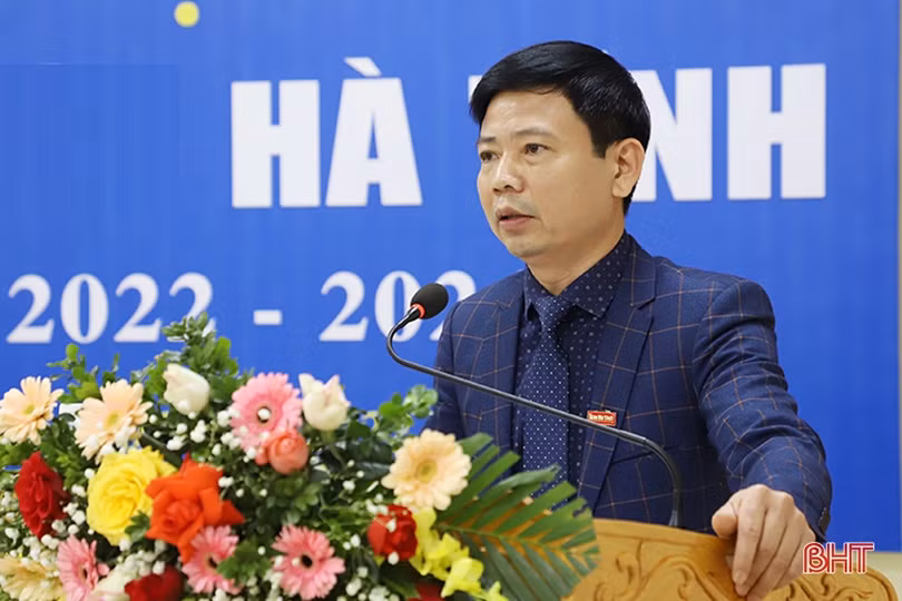 Chi đoàn Báo Hà Tĩnh “Tiên phong - Đoàn kết - Sáng tạo - Phát triển”