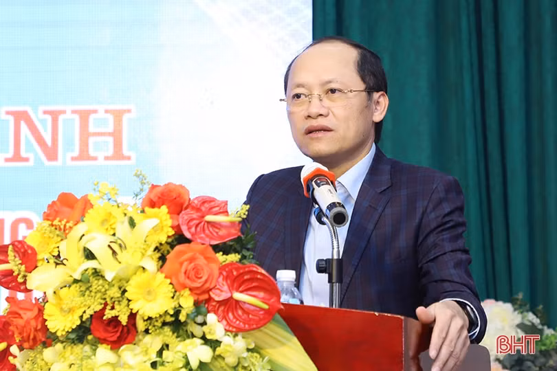 Hơn 300 triệu đồng được quyên góp để ủng hộ người nghèo tại Hội nghị Hiệp hội doanh nghiệp tỉnh