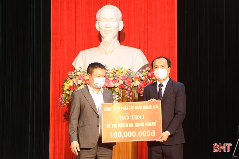 Khơi dậy sức mạnh, đồng hành xây dựng TP Hà Tĩnh giàu mạnh, văn minh