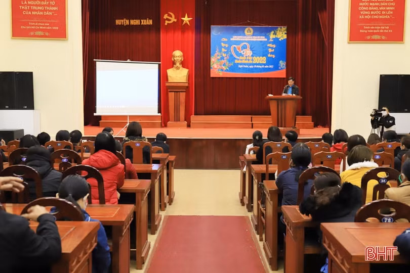 Ấm áp chương trình “Tết sum vầy - Xuân bình an”