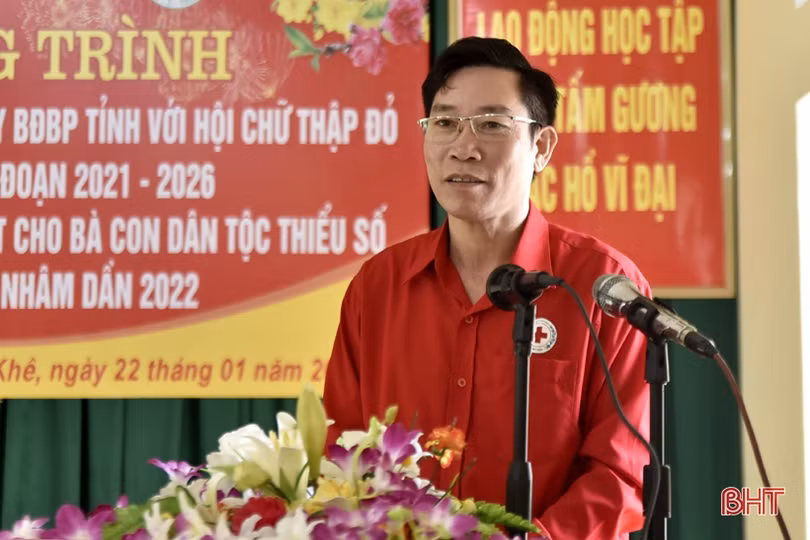 Nâng cao chất lượng, hiệu quả phối hợp hoạt động nhân ái giữa Hội Chữ thập đỏ và Bộ chỉ huy BĐBP Hà Tĩnh