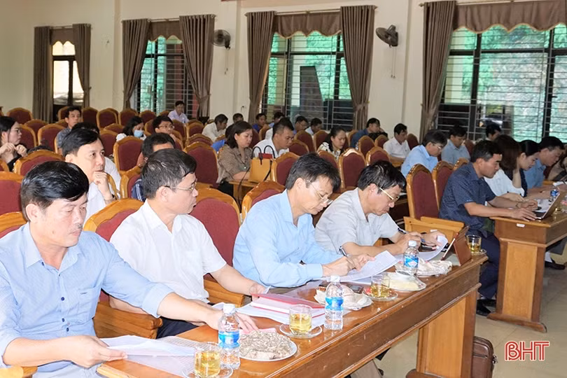 Động viên, khích lệ người dân Hà Linh quyết tâm hơn nữa trong xây dựng nông thôn mới