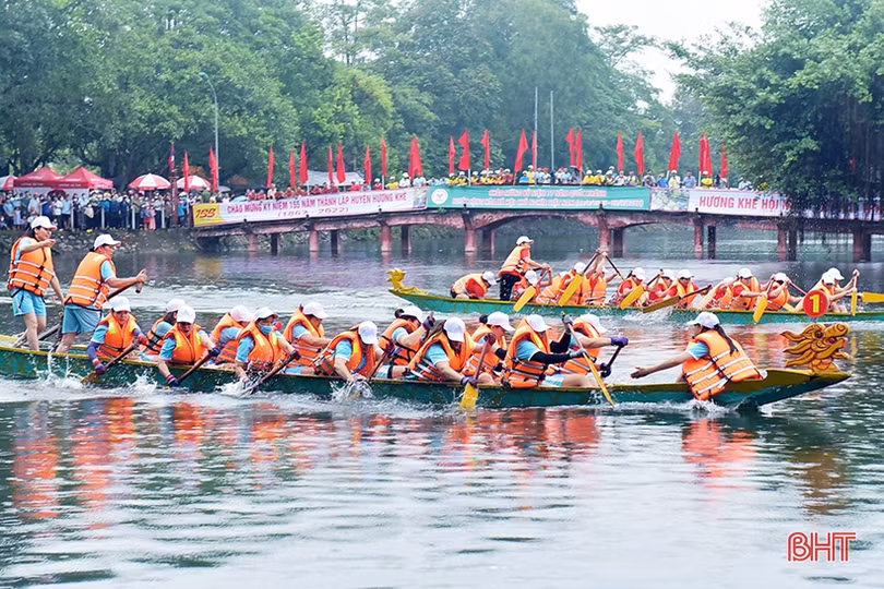 Sôi nổi thi đua chào mừng kỷ niệm 155 năm thành lập huyện Hương Khê