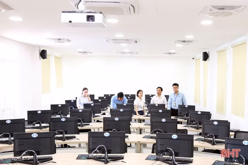 Quỹ Minh Đức nâng bước học sinh, sinh viên Hà Tĩnh vươn tới ước mơ