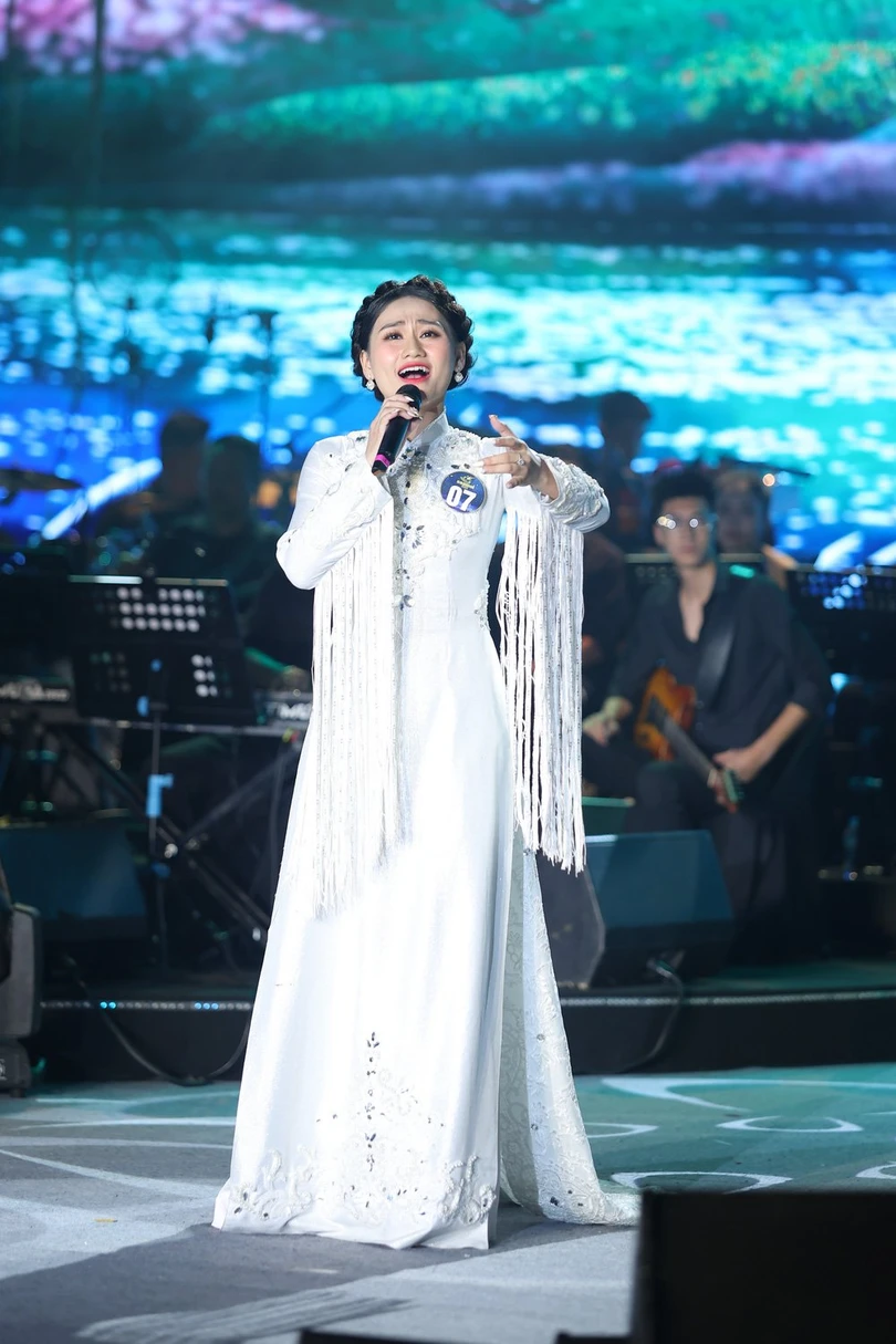 3 giọng ca nữ Hà Tĩnh đi tiếp tại Sao Mai 2022