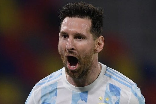 HLV Sampaoli: “Messi là thiên tài”