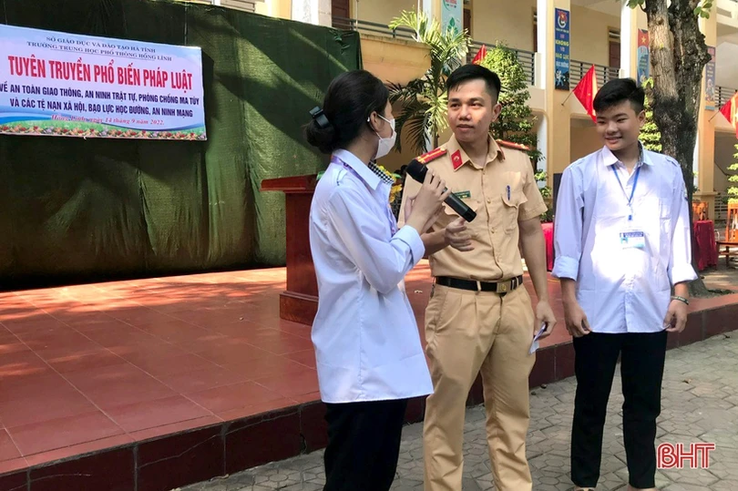 Hàng ngàn học sinh ở TX Hồng Lĩnh, Đức Thọ được trang bị kiến thức về an toàn giao thông