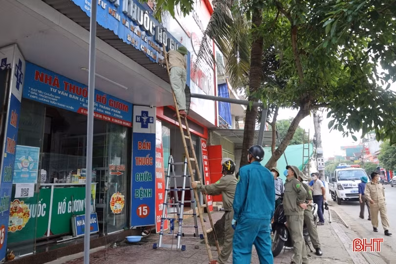 TP Hà Tĩnh xử phạt 185 trường hợp vi phạm trật tự đô thị