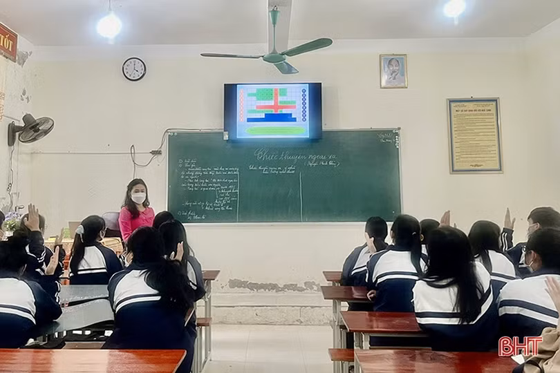 Một lớp có 37 em đậu đại học tại ngôi trường mang tên Đại thi hào Nguyễn Du