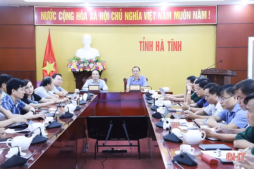 Xây dựng phương án cụ thể, chủ động ứng phó với siêu bão Noru