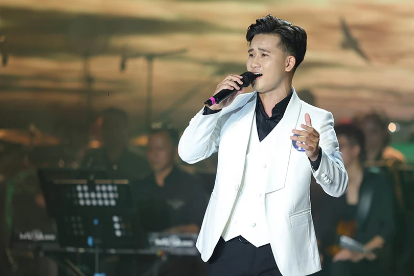 3 giọng ca nữ Hà Tĩnh đi tiếp tại Sao Mai 2022