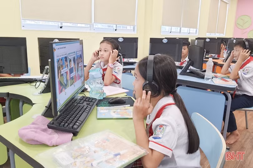 Quỹ Minh Đức nâng bước học sinh, sinh viên Hà Tĩnh vươn tới ước mơ