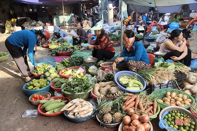 Rau an toàn trong siêu thị, cửa hàng: Cần sự công bằng với người tiêu dùng