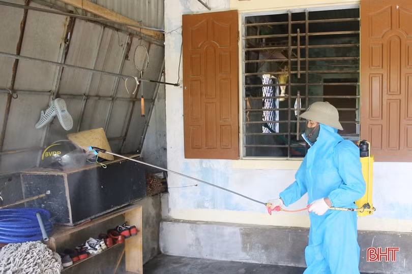 Sốt xuất huyết đang bùng phát, người dân Hà Tĩnh không được chủ quan!