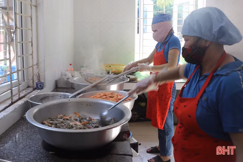 Minh bạch, công khai hoạt động bán trú tại các trường học ở Hà Tĩnh