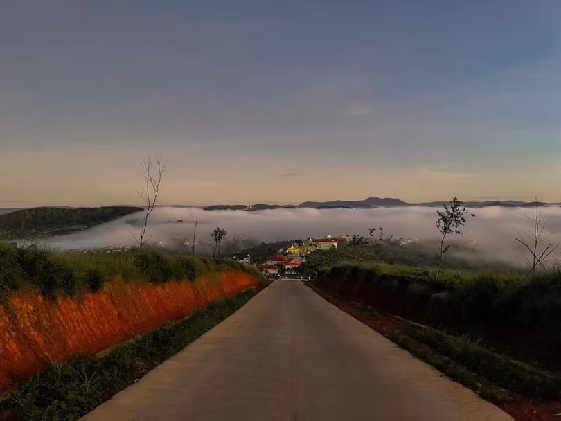 Đà Lạt cuối mùa săn mây